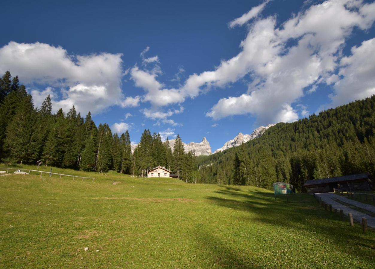 Chalet Brenta Dolomites Madonna Buitenkant foto